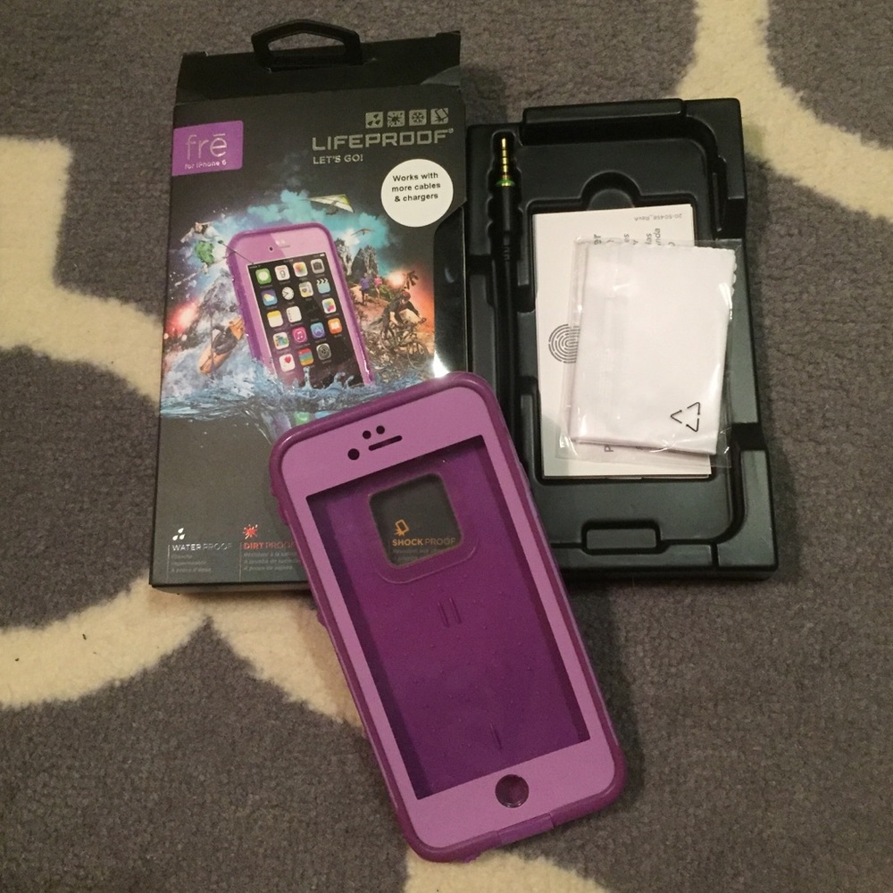 Lifeproof case